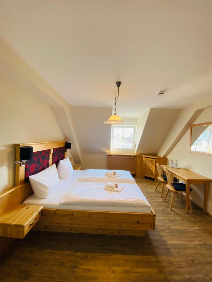 Gasthaus Elsaesser Hof คัปเพล-กราเฟินเฮาเซน ภายนอก รูปภาพ